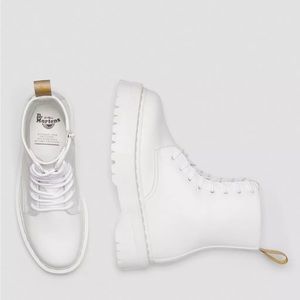 DR. MARTEN VEGAN JADON II BOOT KEMBLE MONO PLATFORMS WHITE SIZE 7